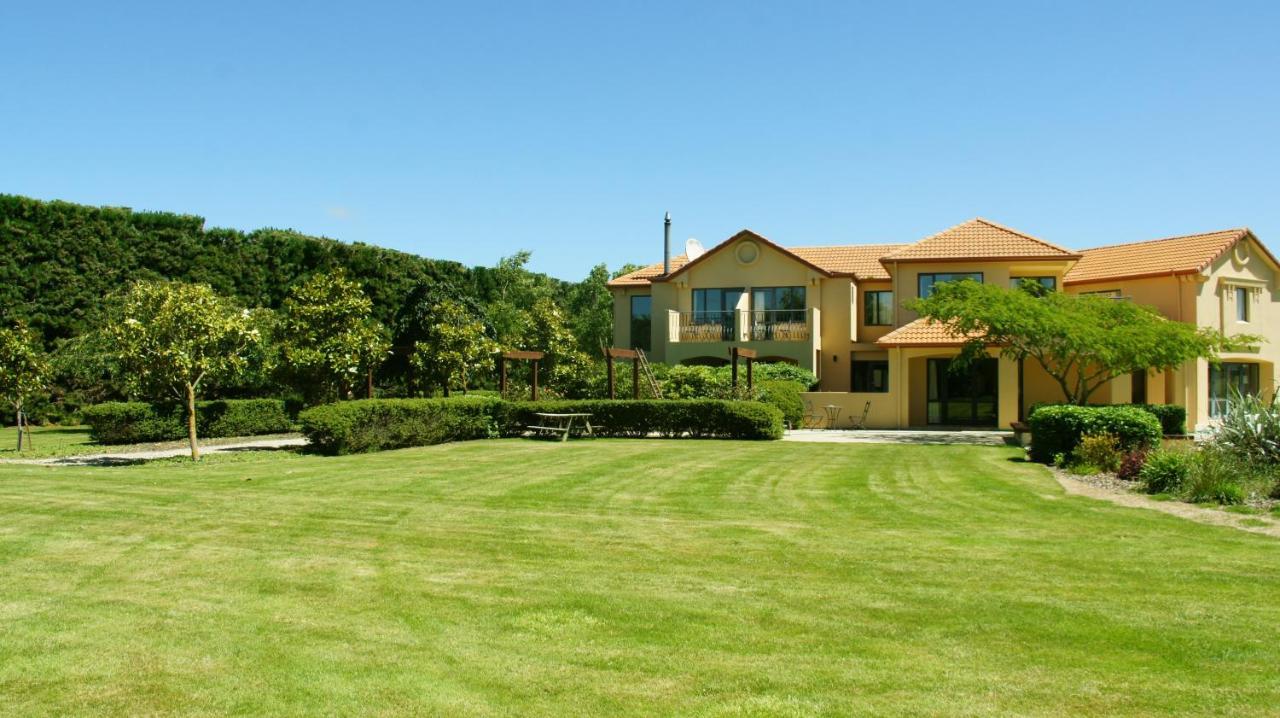 Tuscany Downs Estate Darfield Exteriör bild