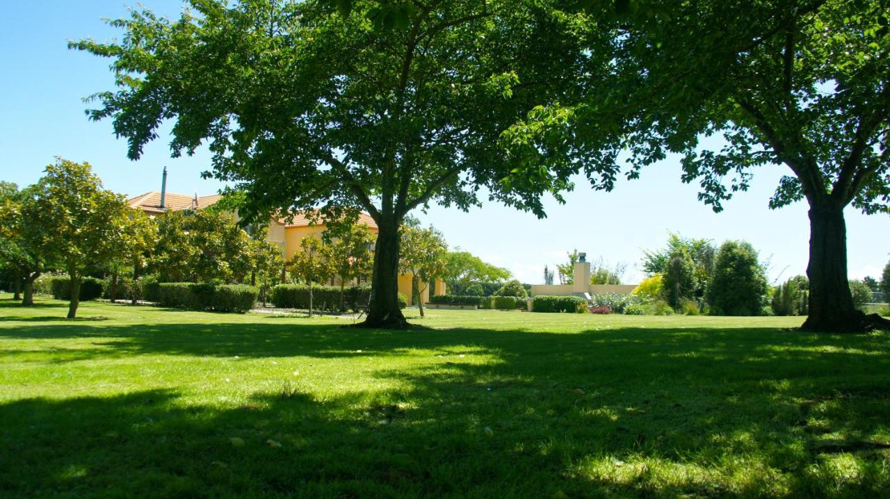 Tuscany Downs Estate Darfield Exteriör bild