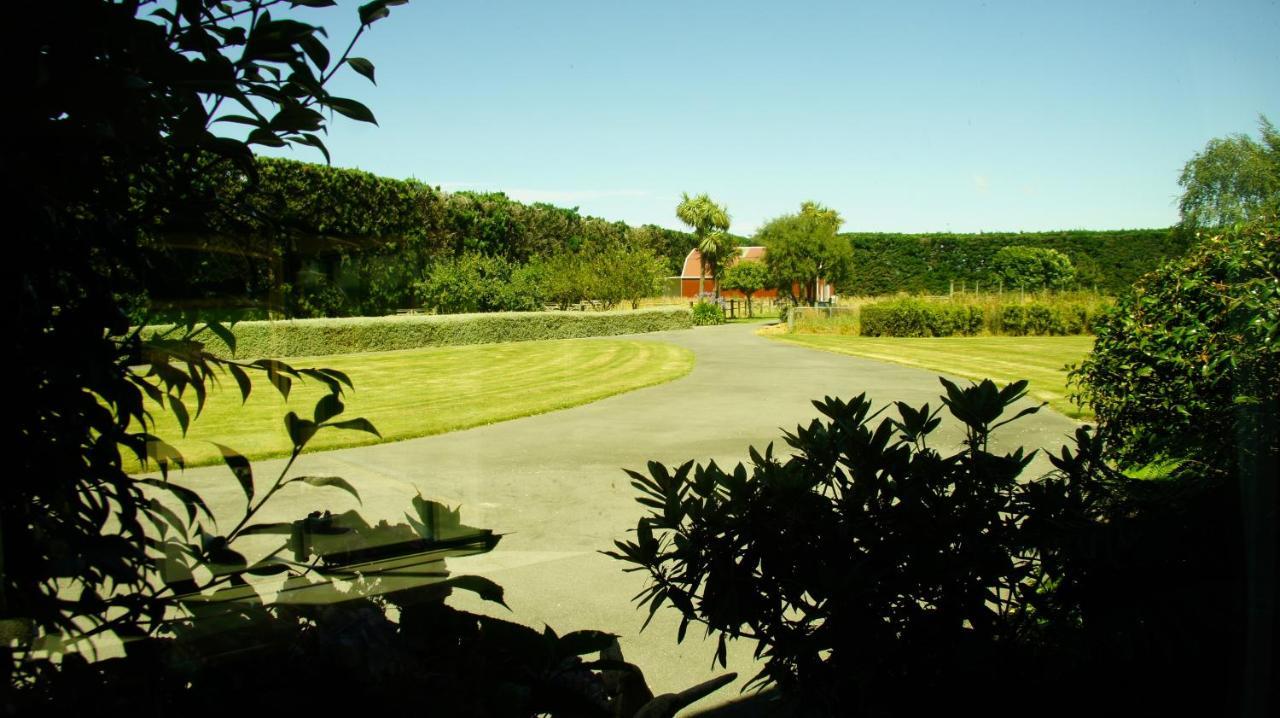Tuscany Downs Estate Darfield Exteriör bild